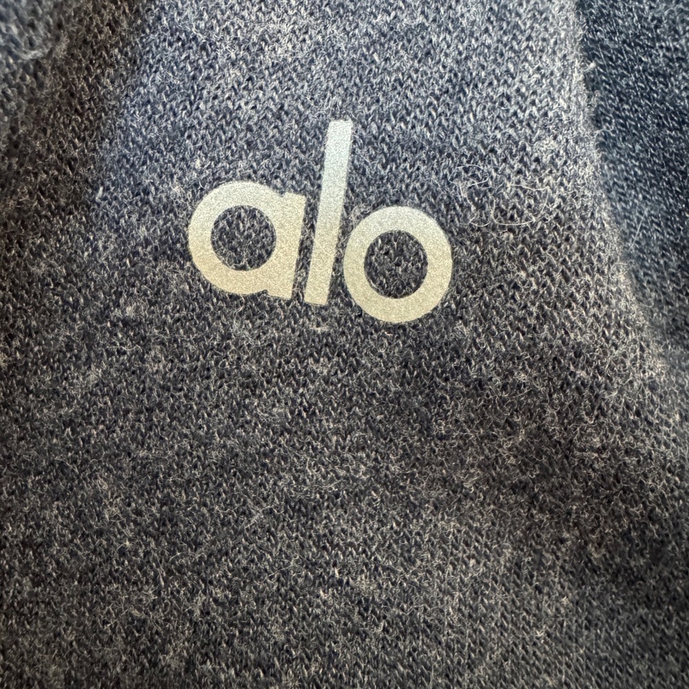 Alo Yoga Crew Neck Pullover Sweatshirt Heather Navy Blue Womens Small - Picture 3 of 4